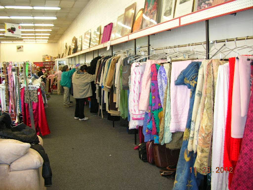 Rehabilitation Center «The Salvation Army-Family Thrift Store», reviews and photos, 1247 S Wilson Way, Stockton, CA 95205, USA