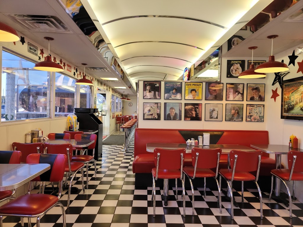 Starliner Diner 85301