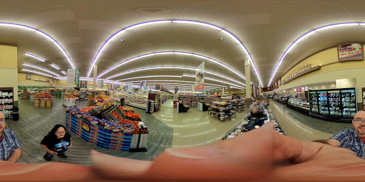 Grocery Store «Tom Thumb», reviews and photos, 302 S Park Blvd, Grapevine, TX 76051, USA