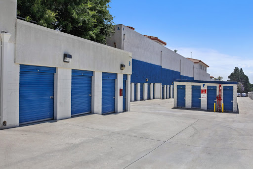Self-Storage Facility «US Storage Centers», reviews and photos, 4454 Lowell Ave, La Crescenta, CA 91214, USA