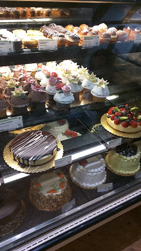 Grocery Store «Whole Foods Market», reviews and photos, 1330 Smith Ave, Baltimore, MD 21209, USA