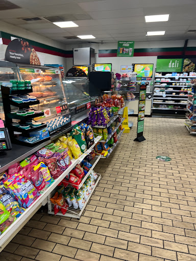 Convenience Store «7-Eleven», reviews and photos, 2200 Ellsworth Rd, Ypsilanti, MI 48197, USA
