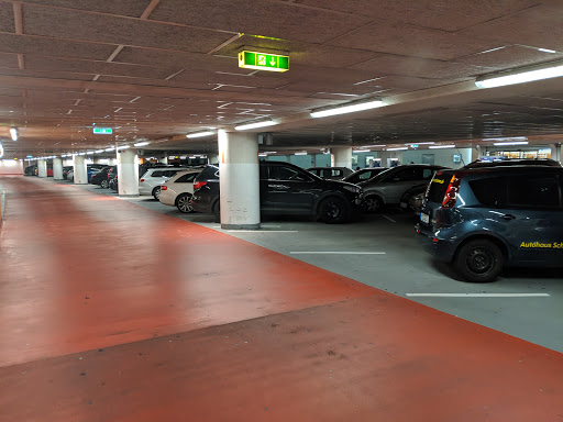 Mercado Parking Garage