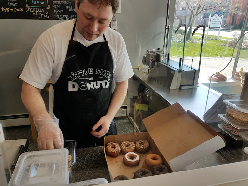 Donut Shop «Little Shop of Donuts», reviews and photos, 36 W Main St, North East, PA 16428, USA