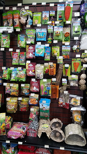 Pet Supply Store «Pet Valu», reviews and photos, 940 Bay Ridge Rd, Annapolis, MD 21403, USA