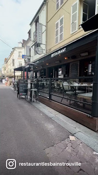Photos du propriétaire du Restaurant Brasserie les Bains Trouville à Trouville-sur-Mer - n°2