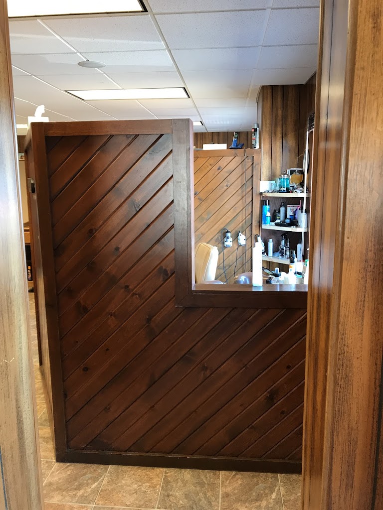 Stylists For Men & Women 55336