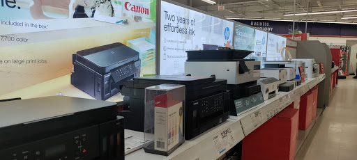 Office Supply Store «Staples», reviews and photos, 1370 W Ridge Rd, Rochester, NY 14615, USA