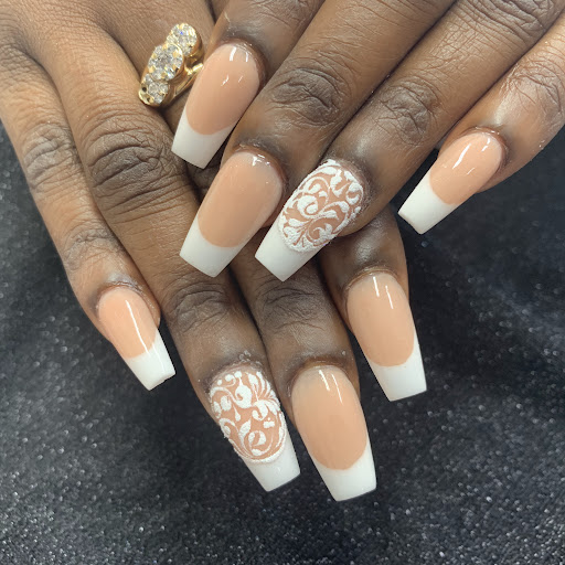 Elegance Nails