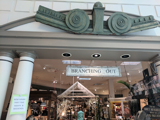 Night Gallery, 201 S Estes Dr # A9, Chapel Hill, NC 27514, USA, 