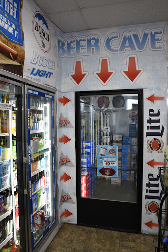 Liquor Store «Riverside Food & Liquor Store», reviews and photos, 1206 Front St, Niles, MI 49120, USA