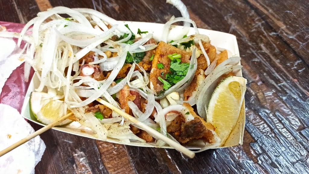 魷魚天后雞排炸物 彰化和美店 的照片