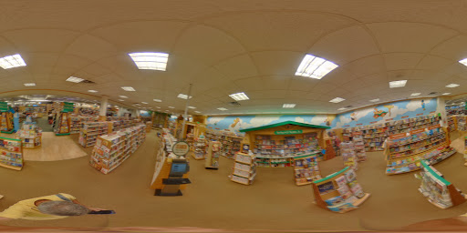 Book Store «Barnes & Noble», reviews and photos, 4010 S Tamiami Trail, Sarasota, FL 34231, USA