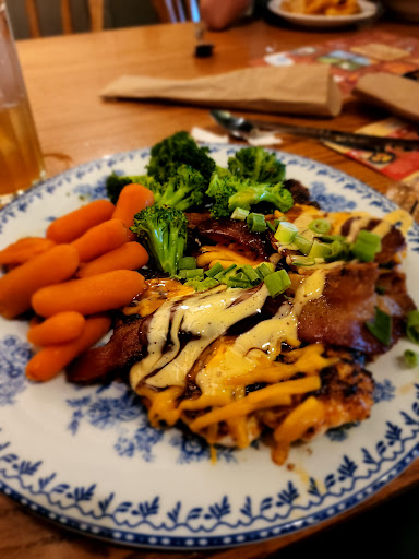 American Restaurant «Cracker Barrel Old Country Store», reviews and photos, 40 Frontage Rd, Lafayette, IN 47905, USA