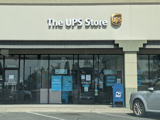 The UPS Store, 20449 SW Tualatin Valley Hwy, Aloha, OR 97003, USA, 