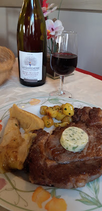 Viande de veau du Restaurant français Auberge De La Fontaine à Neung-sur-Beuvron - n°3