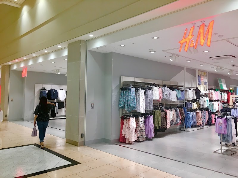 H M ピオレ姫路店 兵庫県姫路市豆腐町 衣料品店 グルコミ