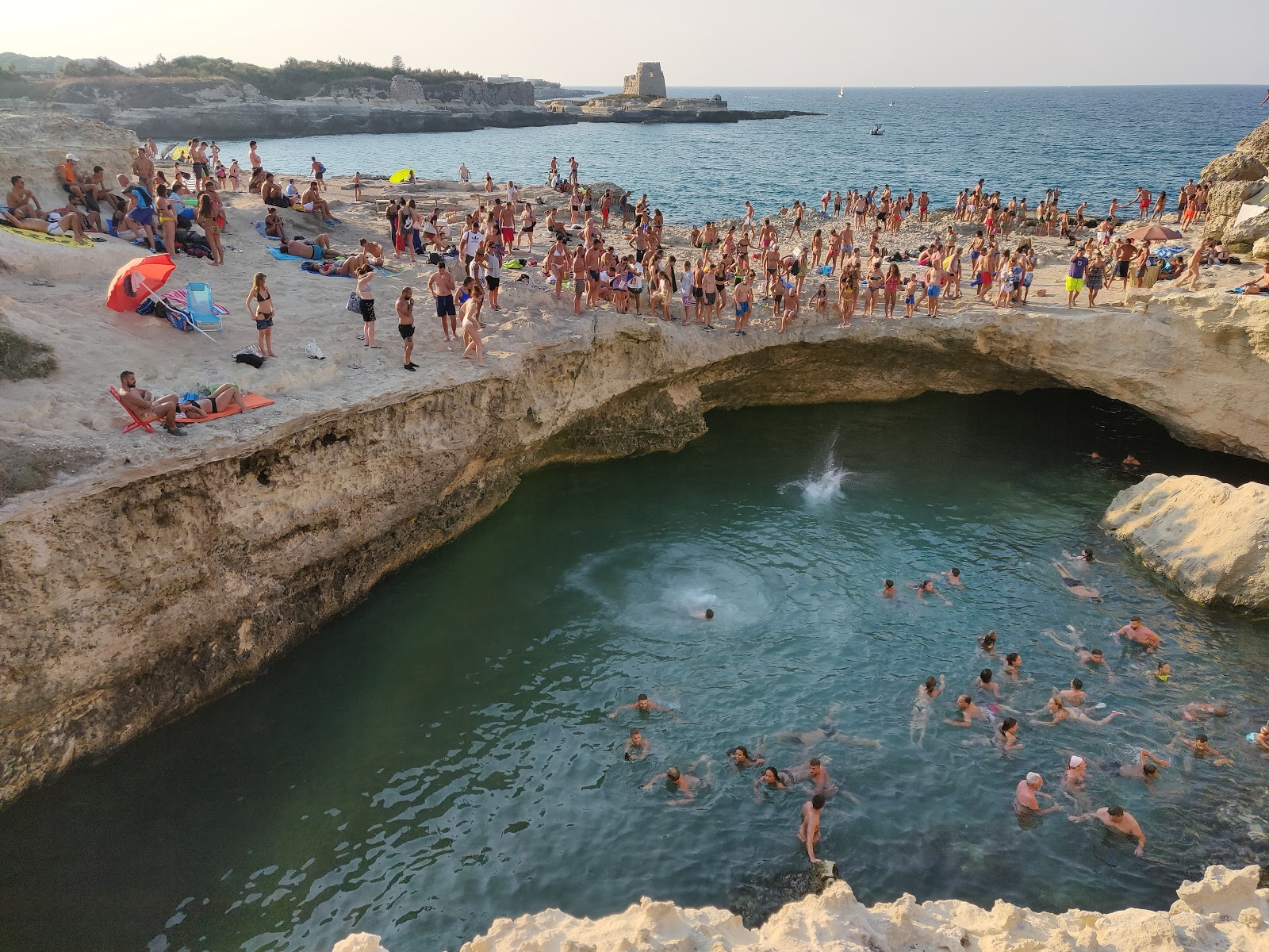 Zdjęcie Grotta della Poesia dziki obszar