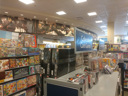 Book Store «Barnes & Noble», reviews and photos, 6050 El Cerrito Plaza, El Cerrito, CA 94530, USA