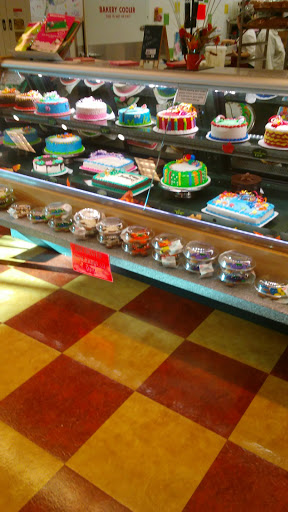 Grocery Store «Market Basket», reviews and photos, 1200 Newport Ave, South Attleboro, MA 02703, USA