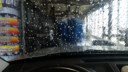 Car Wash «Champion Car Wash & Detail Center», reviews and photos, 250 NE Garden Valley Blvd, Roseburg, OR 97470, USA