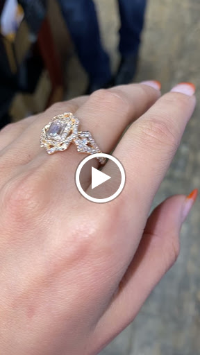 Jeweler «Dr. GOLD Jewelry & Diamonds», reviews and photos, 4151 Belt Line Rd #127, Addison, TX 75001, USA