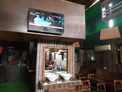 Natives Restaurant & Patio, 5B Oju Olobun Cl, Victoria Island, Lagos, Nigeria, Barbecue Restaurant, state Lagos