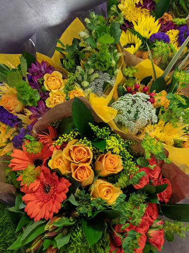 Florist «Kent Floral Co.», reviews and photos, 1109 S Water St, Kent, OH 44240, USA