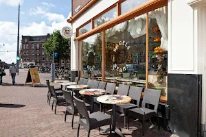 Bagels & Beans De Clercqstraat Amsterdam image