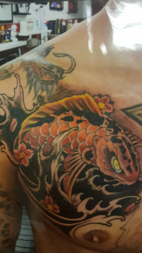 Tattoo Shop «Love N Hate Elite Tattoo Studio», reviews and photos, 2370 W Alameda Ave, Denver, CO 80223, USA