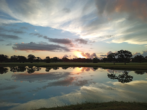 Golf Course «Bay Forest Golf Course», reviews and photos, 201 Bay Forest Dr, La Porte, TX 77571, USA