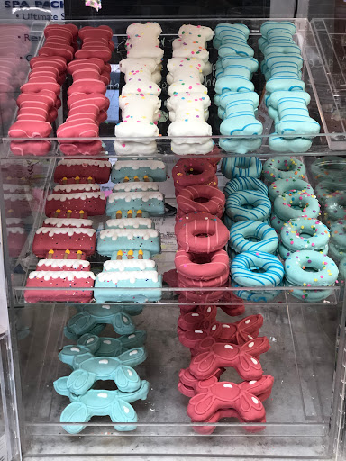 Pet Store «Canine Carousel», reviews and photos, 43135 Broadlands Center Plaza #129, Ashburn, VA 20148, USA