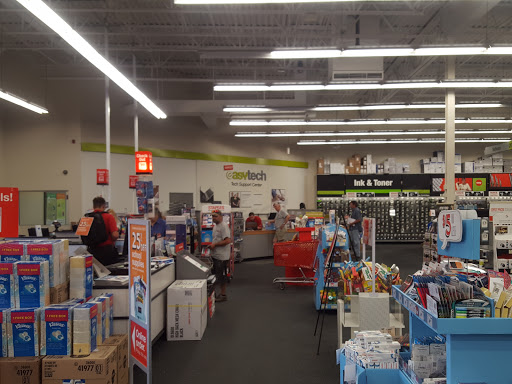 Office Supply Store «Staples», reviews and photos, 135 Crooked Run Plaza #20, Front Royal, VA 22630, USA