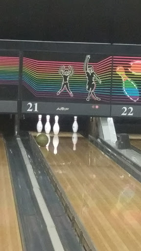 Bowling Alley «AMF Pin Palace Lanes», reviews and photos, 2006 Country Club Ave NW, Huntsville, AL 35816, USA