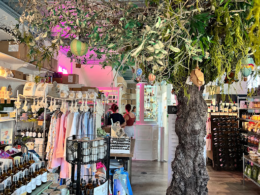 Dessert Restaurant «Shyndigz», reviews and photos, 1903 W Cary St, Richmond, VA 23220, USA