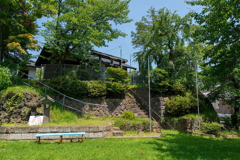 白山神社