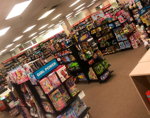 Shopping Mall «Johnson Creek Premium Outlets», reviews and photos, 575 Linmar Ln, Johnson Creek, WI 53038, USA