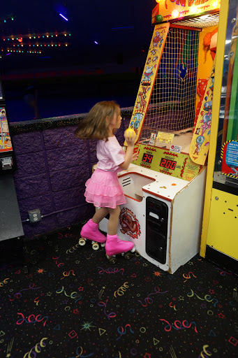 Roller Skating Rink «Skate Estate», reviews and photos, 3401 Vestal Rd, Vestal, NY 13850, USA