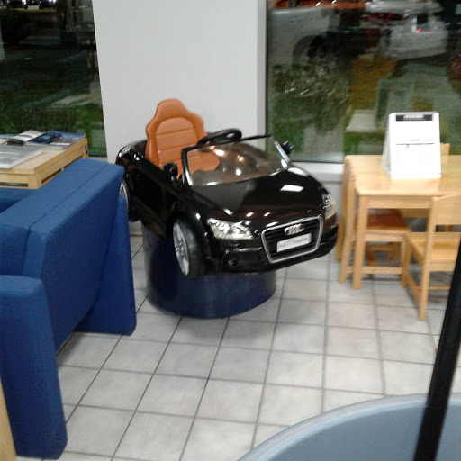 Car Dealer «Cascade Auto Group», reviews and photos, 4149 State Rd, Cuyahoga Falls, OH 44223, USA