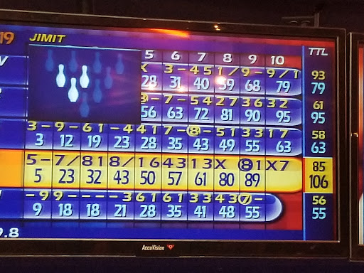 Bowling Alley «Bowlero Naperville», reviews and photos, 1515 Aurora Ave, Naperville, IL 60540, USA