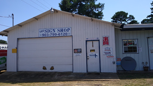 The Sign Shop, Graceland Portable Buildings, Eagle Carports, Uhaul image 1