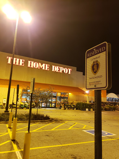 Home Improvement Store «The Home Depot», reviews and photos, 2111 Randall Rd, Geneva, IL 60134, USA