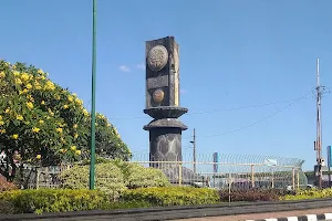 Yogyakarta's Adipura Monument image