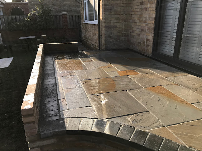 Comments and reviews of M & A Paving Ltd