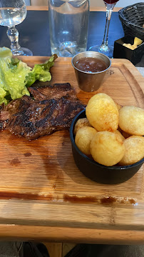 Steak du Restaurant 𝐋𝐚 𝐓𝐚𝐯𝐞𝐫𝐧𝐞 𝐌𝐞𝐭𝐳 𝑇𝑎𝑏𝑙𝑒 𝑑𝑒 𝐶𝑎𝑟𝑎𝑐𝑡è𝑟𝑒 à Metz - n°4