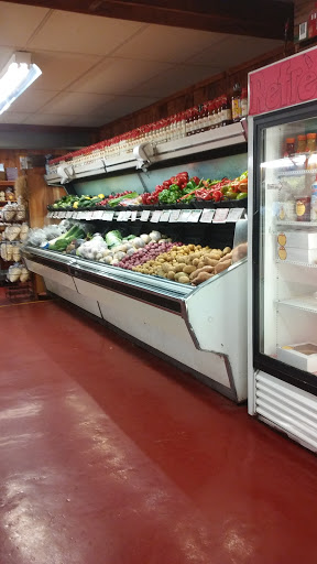 Produce Market «E Draghi & Son Farm Stand», reviews and photos, 86 Main St, South Glastonbury, CT 06073, USA