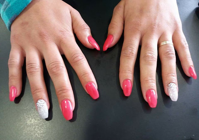 Helena Rocha Cabeleireiros