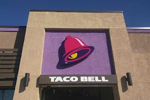 Taco Bell image