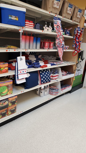 Supermarket «Super Stop & Shop», reviews and photos, 400 Lacey Rd, Manchester Township, NJ 08759, USA