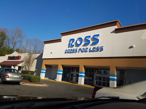 Clothing Store «Ross Dress for Less», reviews and photos, 3201 Eastway Dr, Charlotte, NC 28205, USA